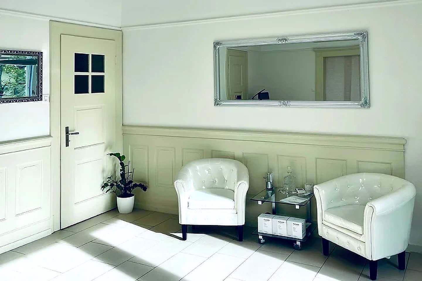Ana Spa , Health & Beauty