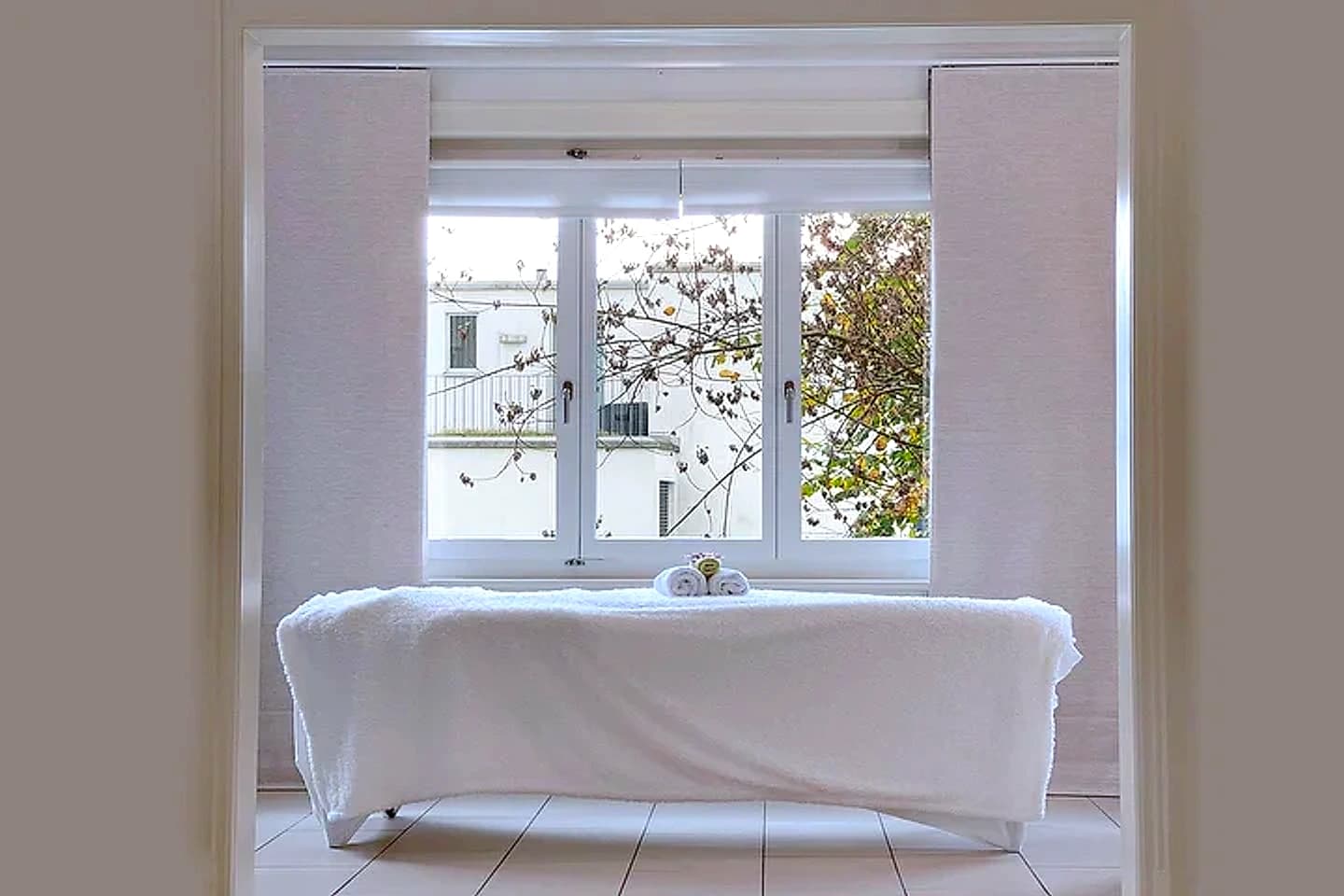Ana Spa , Health & Beauty